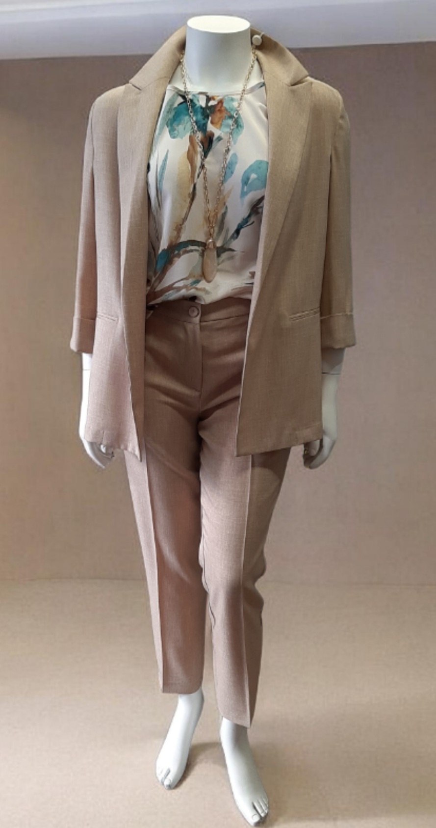 Tailleur donna